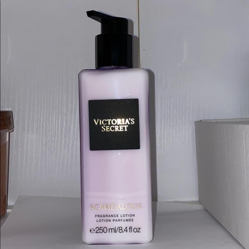 •VS• SCANDALOUS VICTORIA’S SECRET PINK